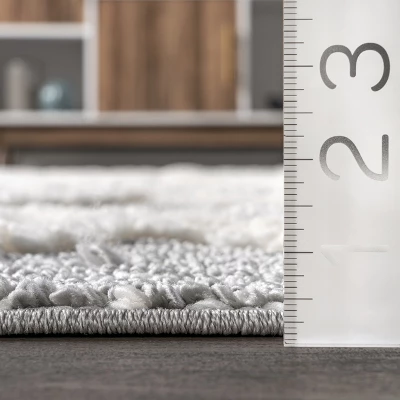 NuLOOM Wylde High Low Soft Shaggy Diamond Moroccan Tassel Area Rug - Image 2