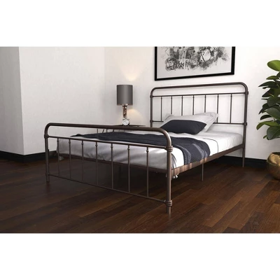 Waldorf Metal Bed - Room & Joy